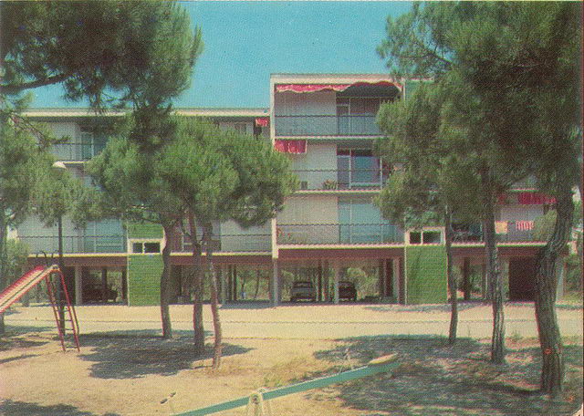 Imagen promocional para la venta y alquiler de apartamentos en PINE BEACH (Gav&agrave; Mar)